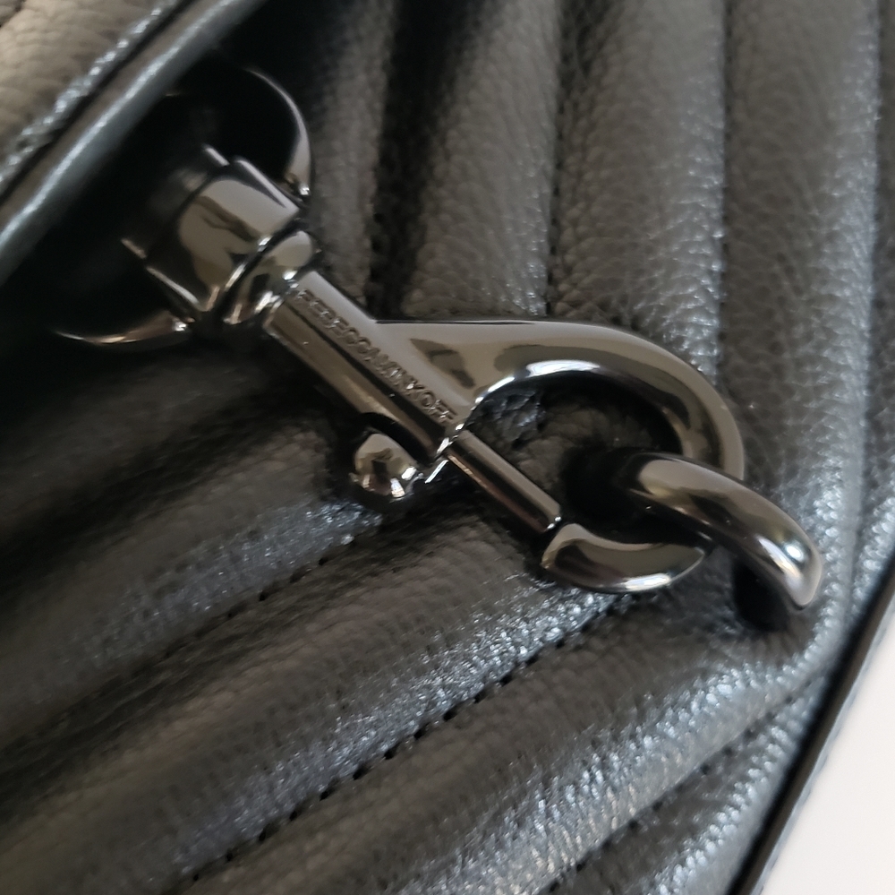 ❗SOLD❗🖤Rebecca Minkoff Edie Crossbody - Picture 13 of 16
